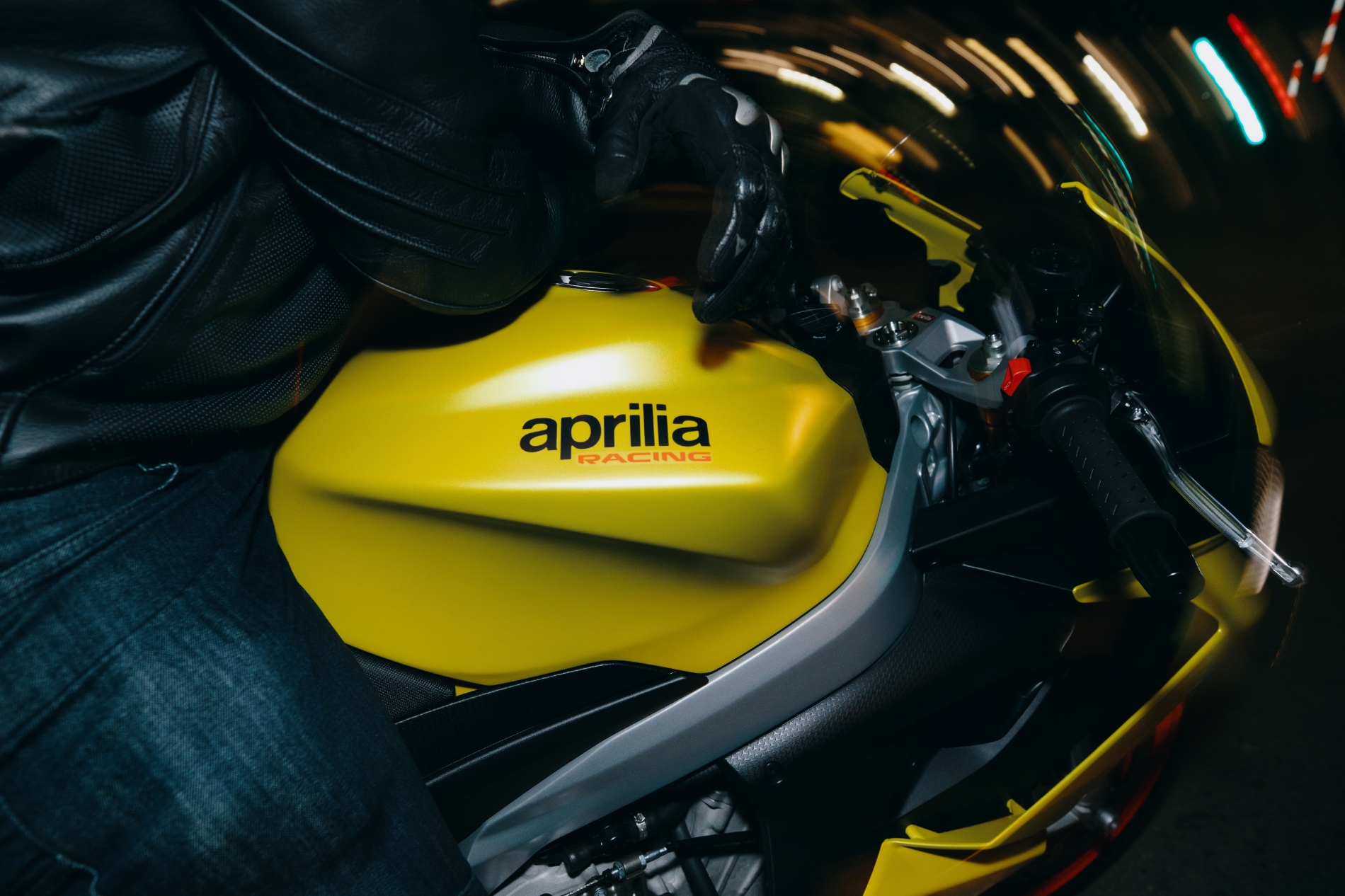 045 RS 660 ambient human and motorbike